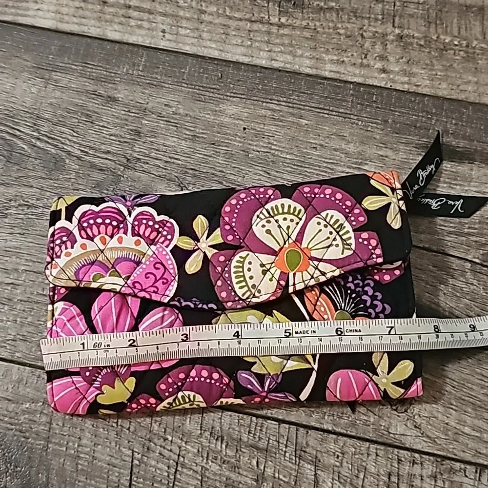 Vera Bradley Floral Clutch Wallet - Picture 4 of 6
